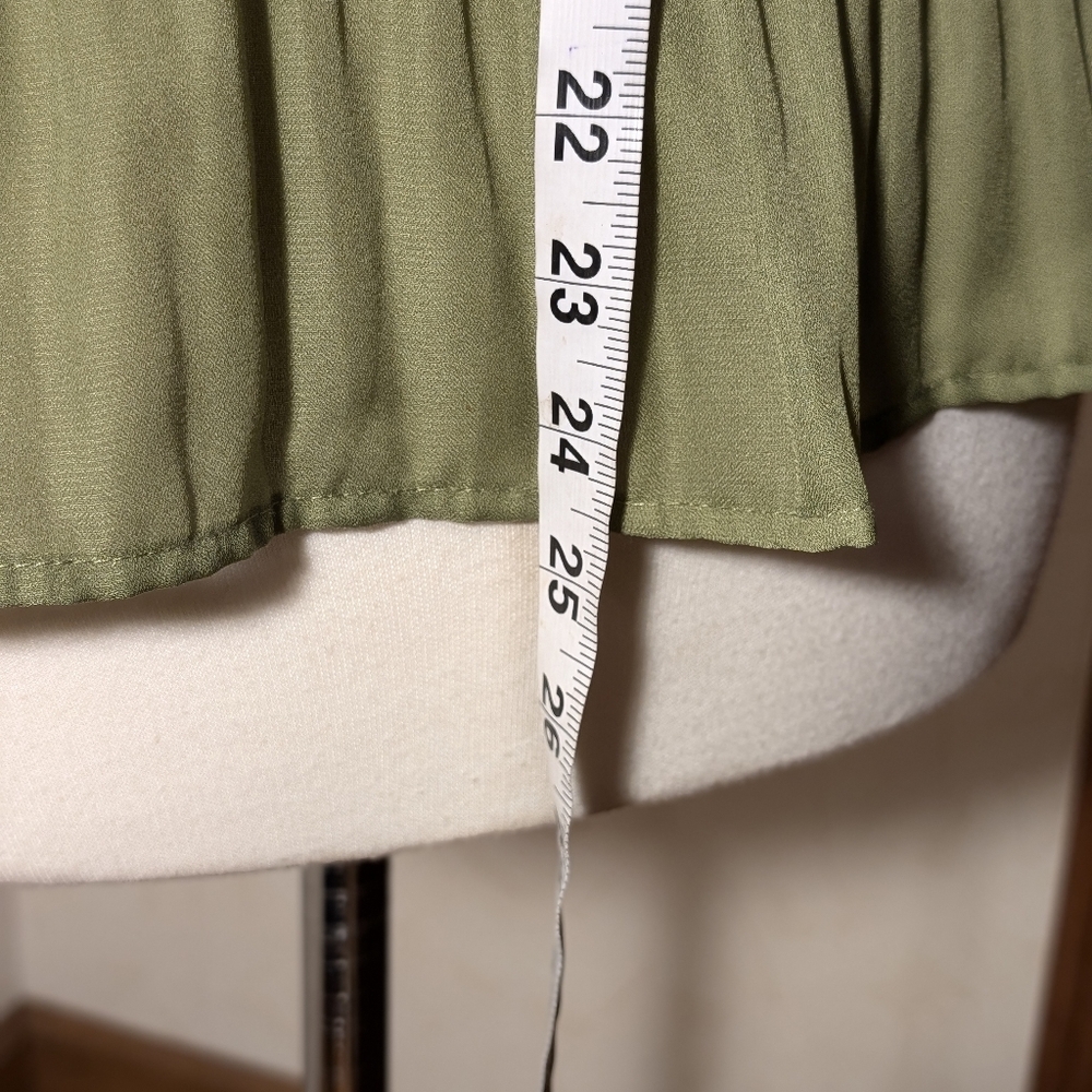 East 5th Ruffle Pleated Button Down Blouse XL - Picture 5 of 7